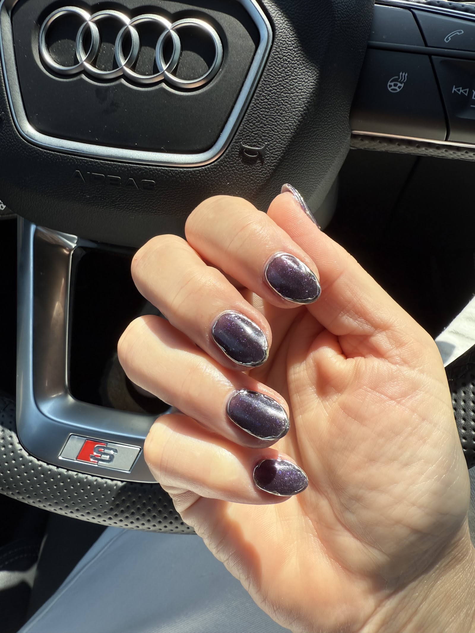Lux Nails Lounge nail work in Mequon, Wisconsin
